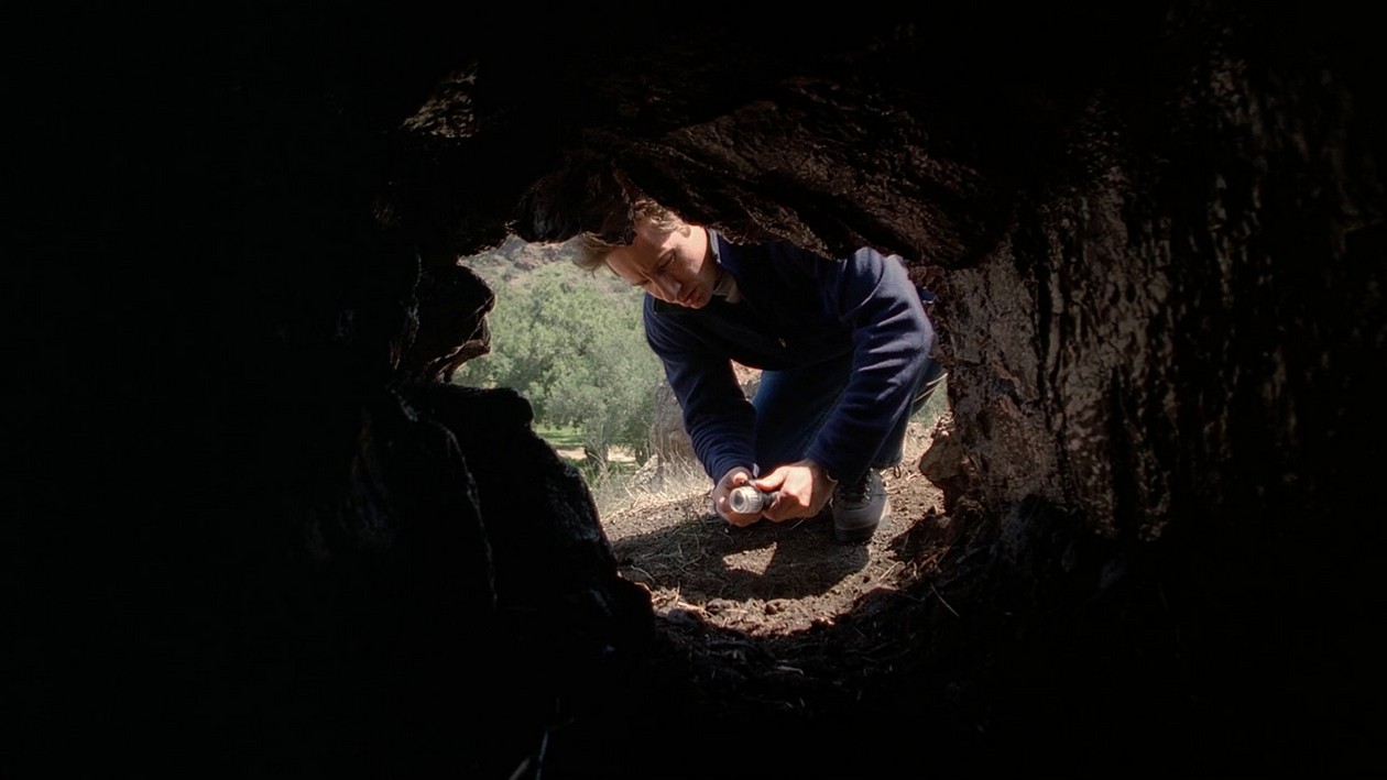 The X-Files Archive - Sixth Season - Field Trip.